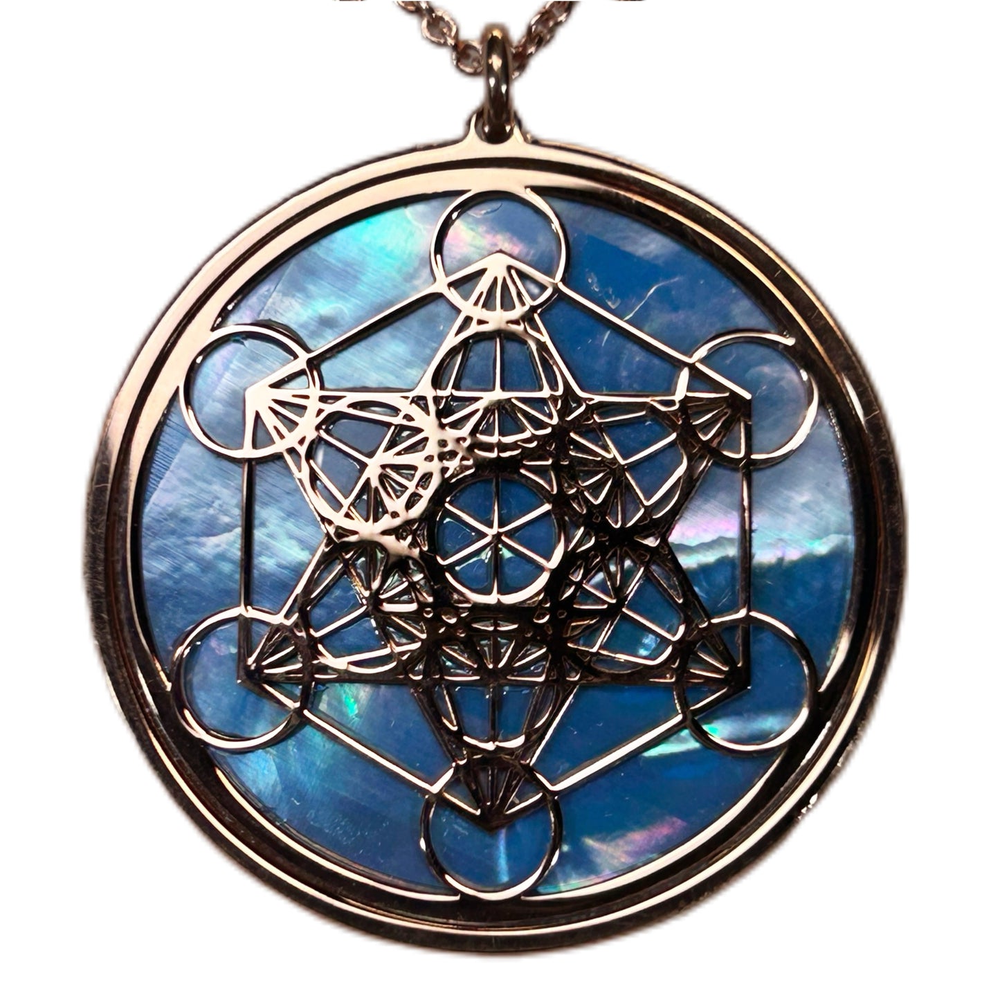 METATRON, CIONDOLO CON SFONDO IN MADREPERLA NATURALE.