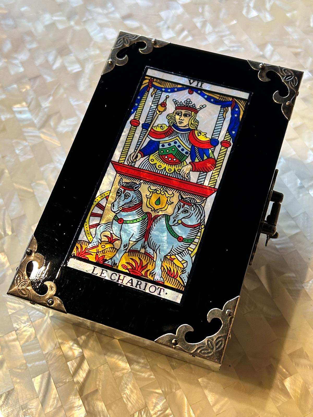 Scrigno in legno con Tarocchi di Marsiglia in Madreperla, scatola delle meraviglie Artigianale Elegante per Carte, Gioielli, Cristalli, Oggetti, Magic box