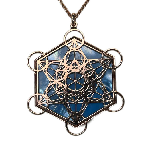 METATRON CIONDOLO ESAGONALE CON SFONDO MADREPERLA NATURALE